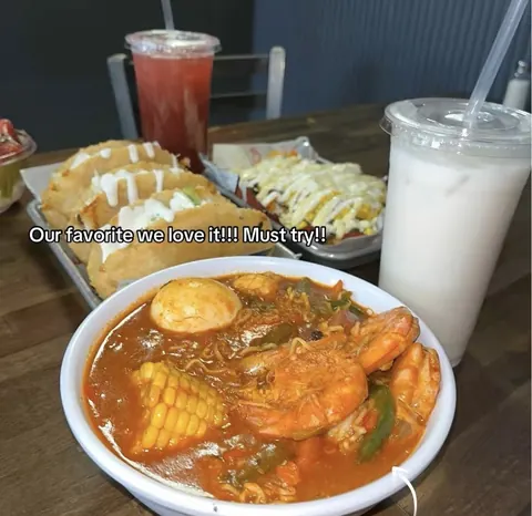 Seafood caldo